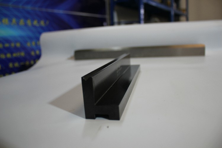 ADH press brakes Tools Press brake punch and dies,punch holders