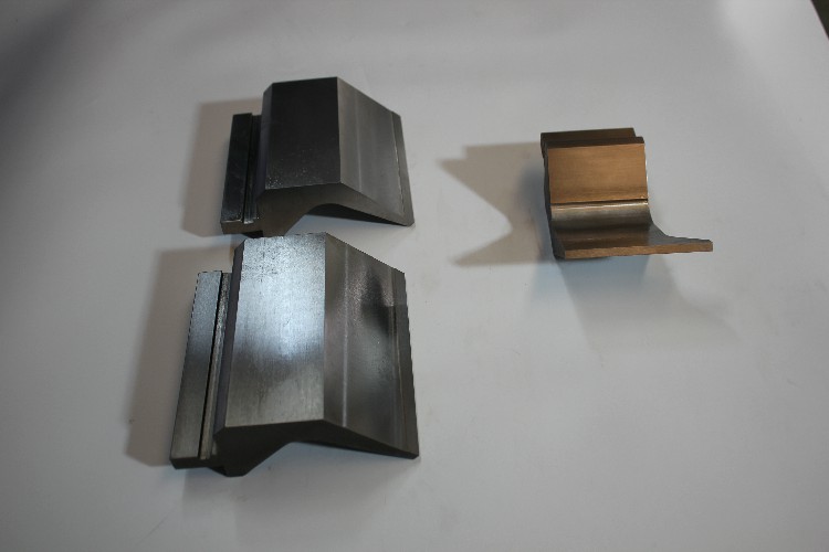 KRRASS press brake tools Press brake punch and dies,punch holders